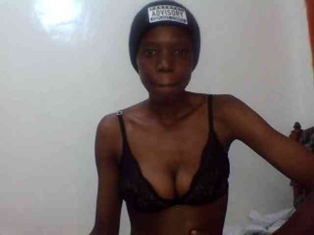 Sexxybellah6 webcam
