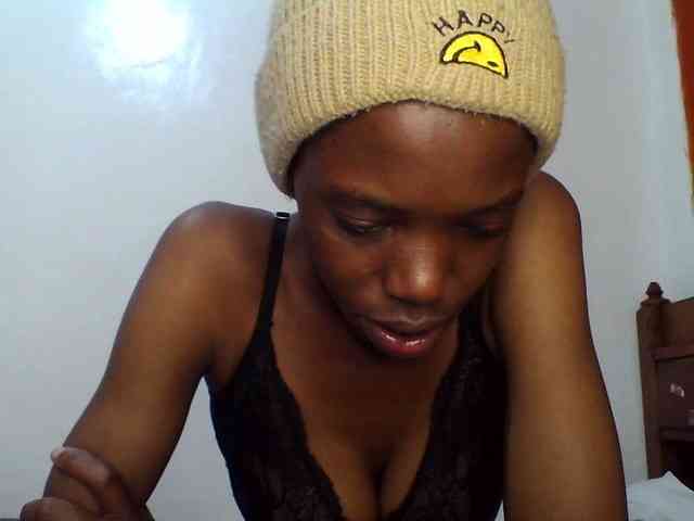 Sexxybellah6 webcam