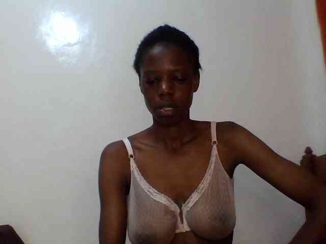 Sexxybellah6 webcam