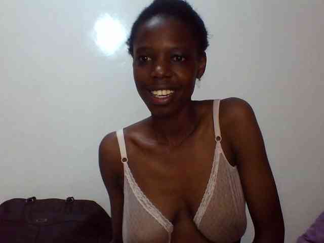 Sexxybellah6 webcam