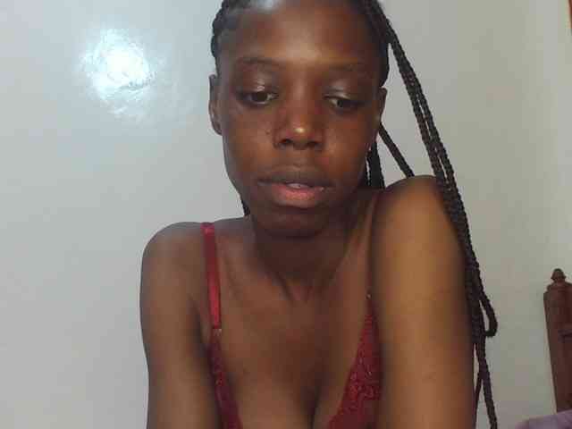 Sexxybellah6 webcam