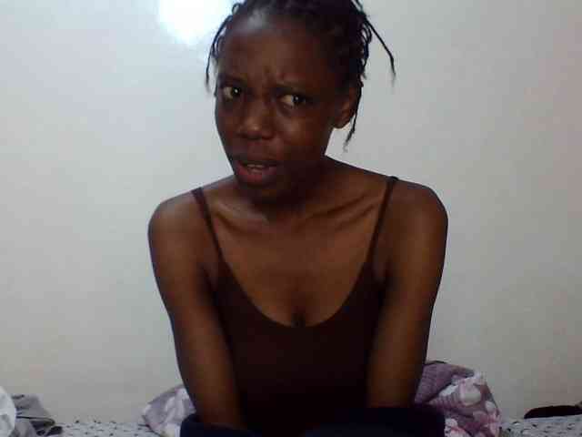 Sexxybellah6 webcam
