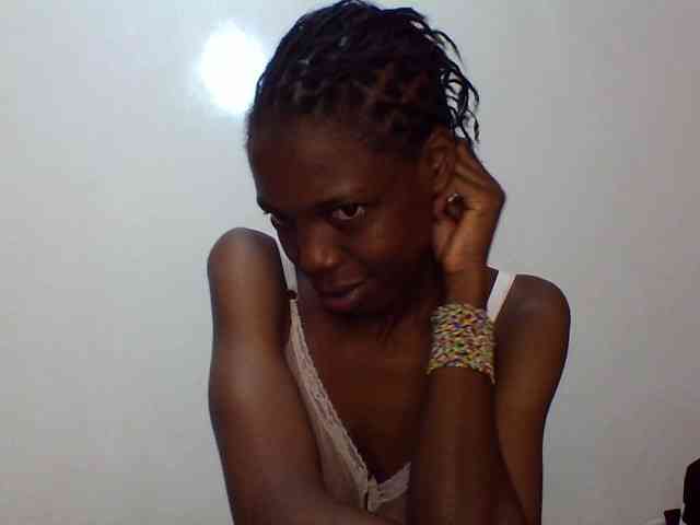 Sexxybellah6 webcam