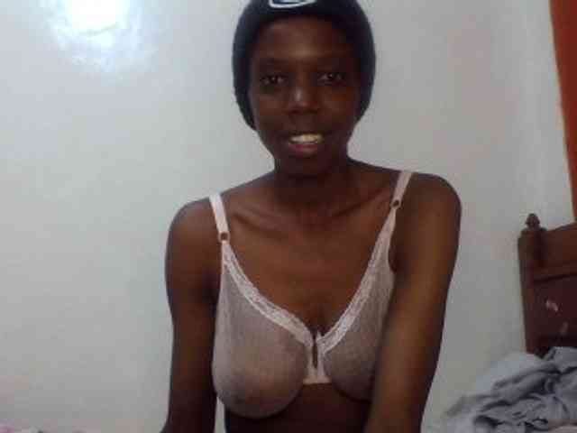 Sexxybellah6 webcam