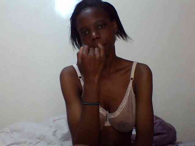 Sexxybellah6 webcam