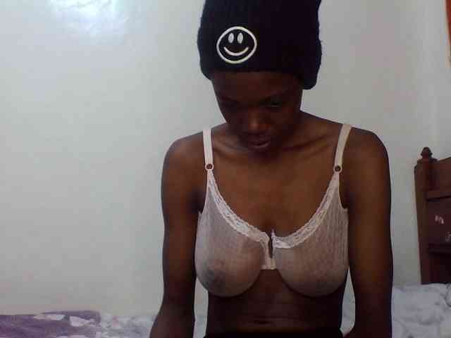 Sexxybellah6 webcam