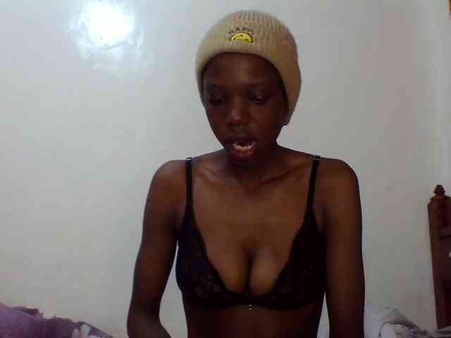 Sexxybellah6 webcam