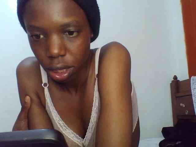 Sexxybellah6 webcam