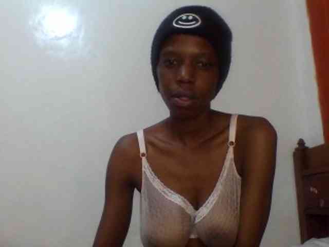 Sexxybellah6 webcam