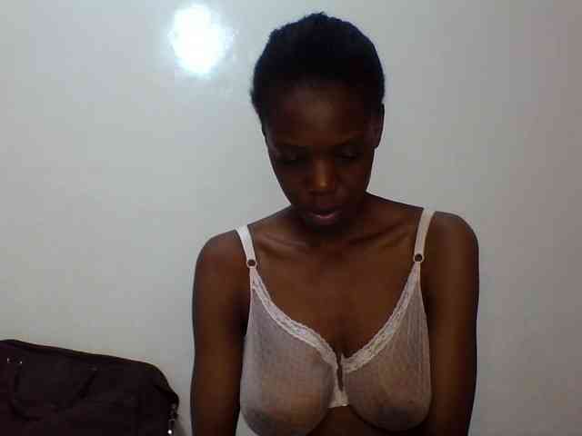 Sexxybellah6