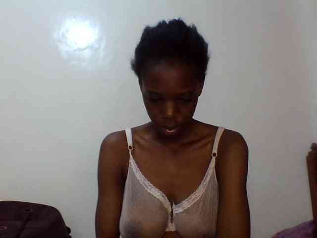Sexxybellah6 webcam
