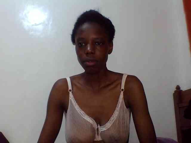 Sexxybellah6 webcam