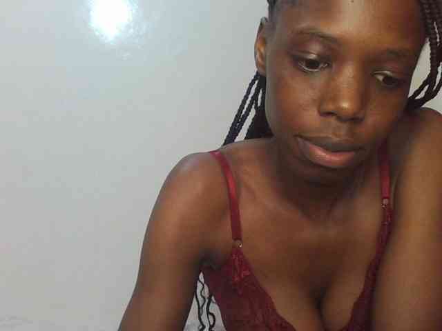 Sexxybellah6 webcam