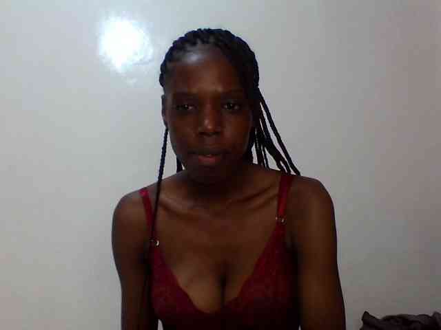 Sexxybellah6 webcam