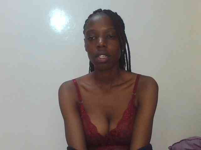 Sexxybellah6 webcam