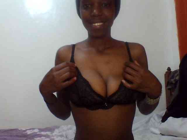 Sexxybellah6 webcam