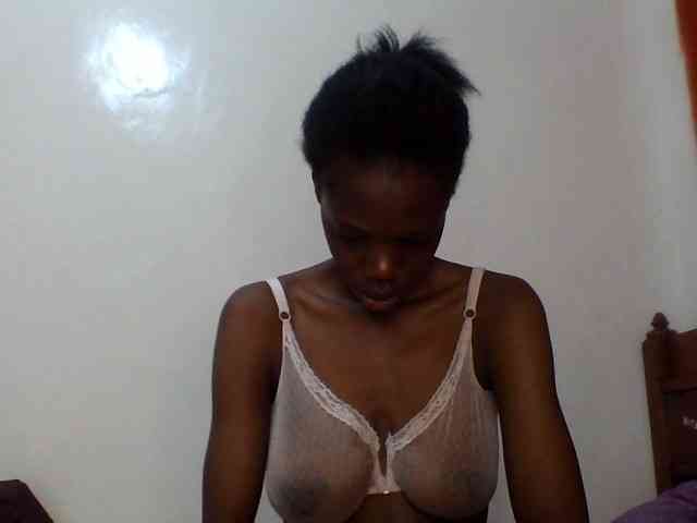 Sexxybellah6 webcam