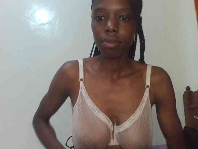 Sexxybellah6 webcam