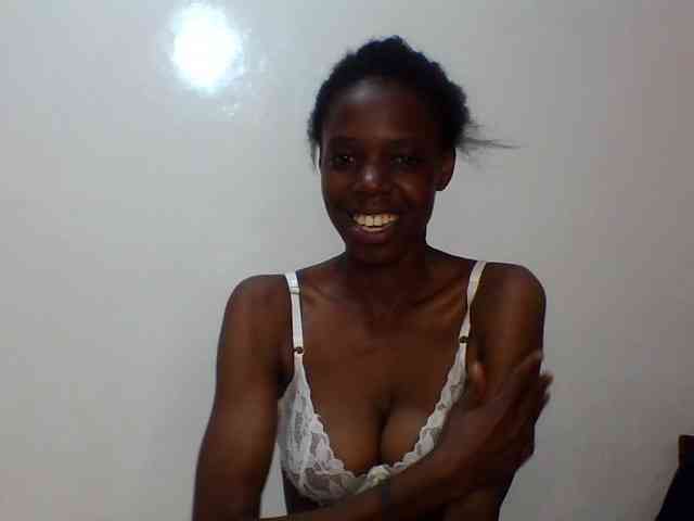 Sexxybellah6 webcam