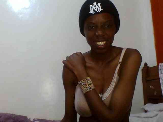 Sexxybellah6 webcam