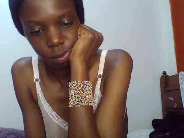 Sexxybellah6 webcam