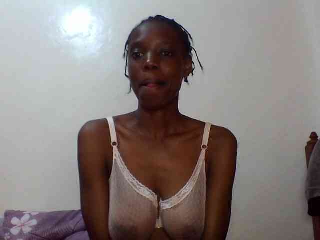 Sexxybellah6 webcam