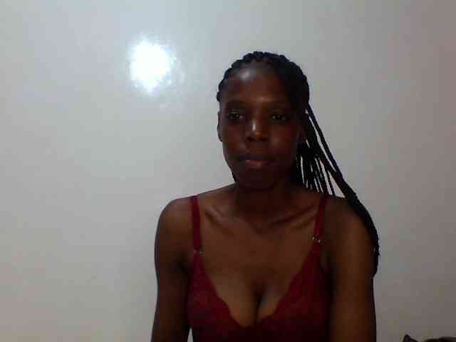 Sexxybellah6 webcam