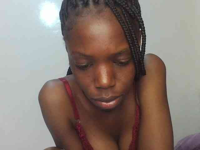 Sexxybellah6 webcam
