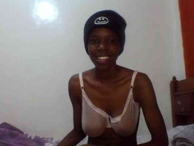 Sexxybellah6 webcam