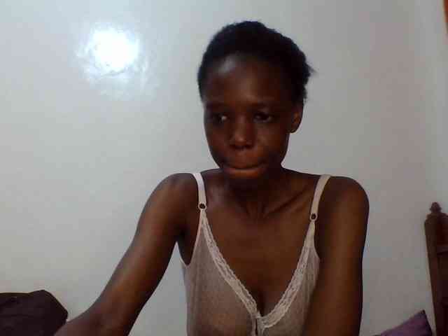 Sexxybellah6 webcam