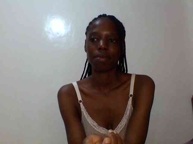 Sexxybellah6 webcam