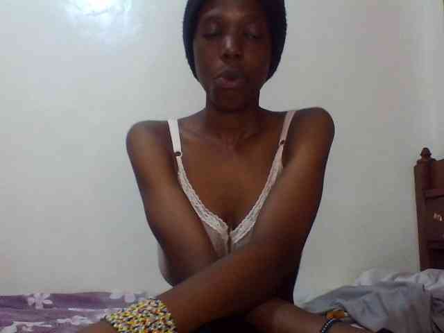 Sexxybellah6 webcam