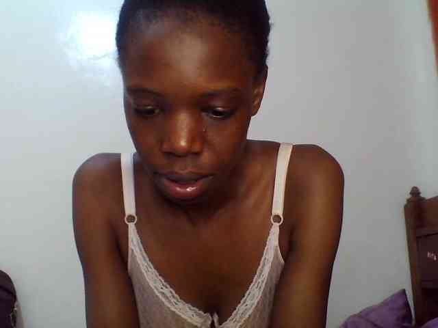 Sexxybellah6 webcam