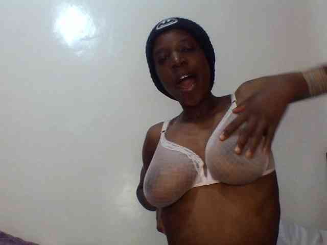 Sexxybellah6 webcam