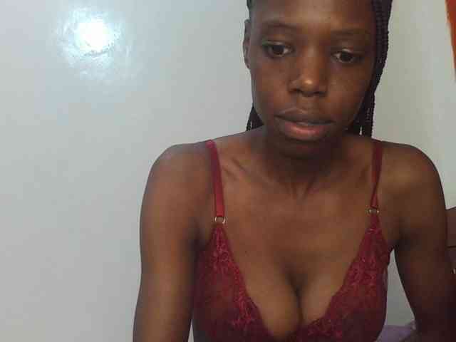 Sexxybellah6 webcam