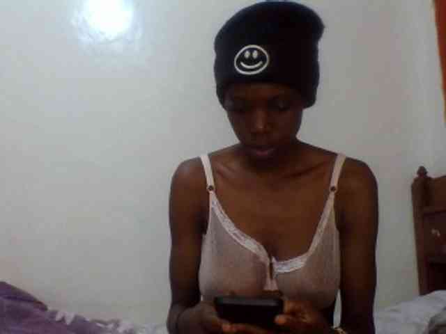 Sexxybellah6