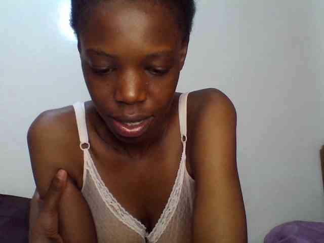 Sexxybellah6 webcam