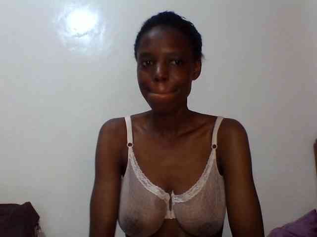 Sexxybellah6 webcam