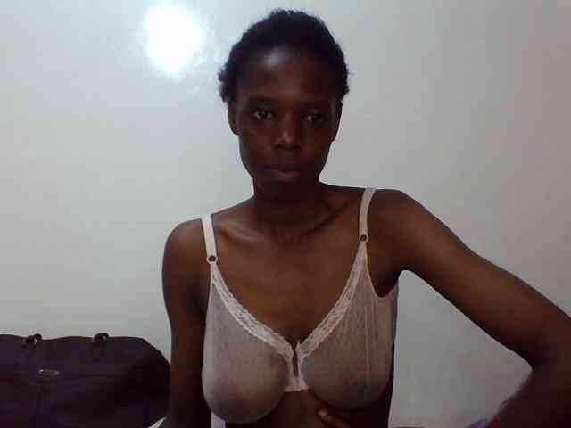 Sexxybellah6 webcam