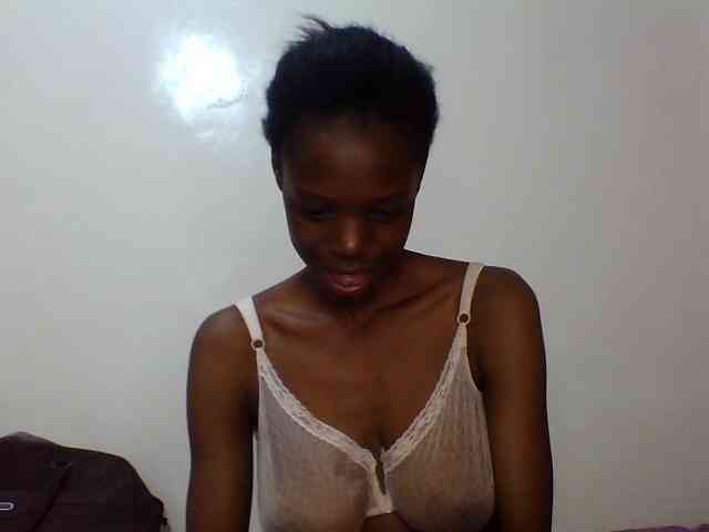 Sexxybellah6 webcam