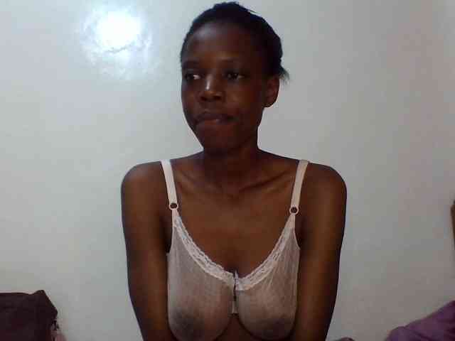 Sexxybellah6 webcam