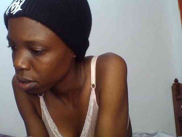 Sexxybellah6 webcam