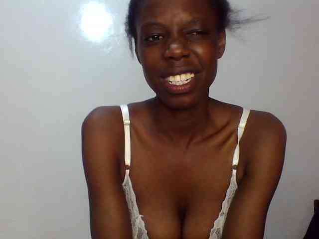 Sexxybellah6