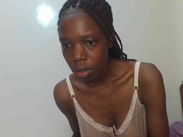 Sexxybellah6 webcam