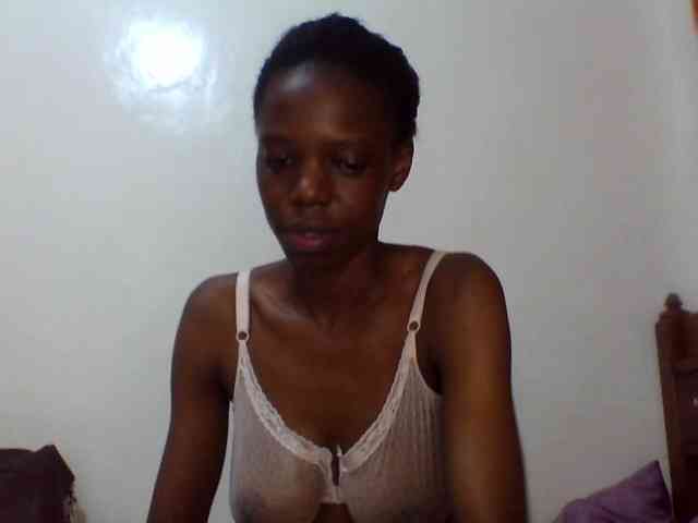 Sexxybellah6 webcam