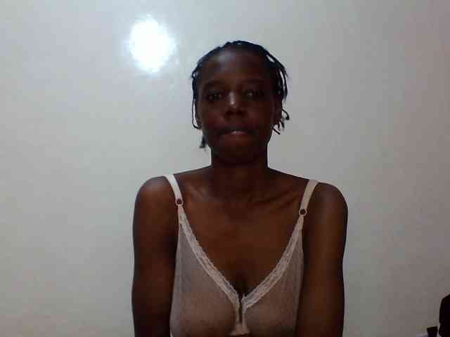 Sexxybellah6 webcam