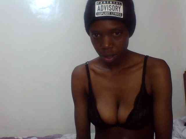 Sexxybellah6 webcam