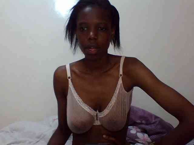Sexxybellah6 webcam