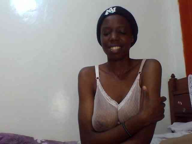 Sexxybellah6 webcam