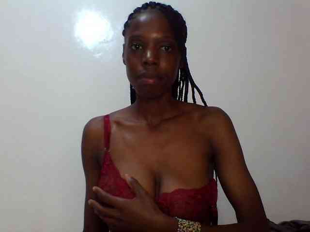 Sexxybellah6 webcam